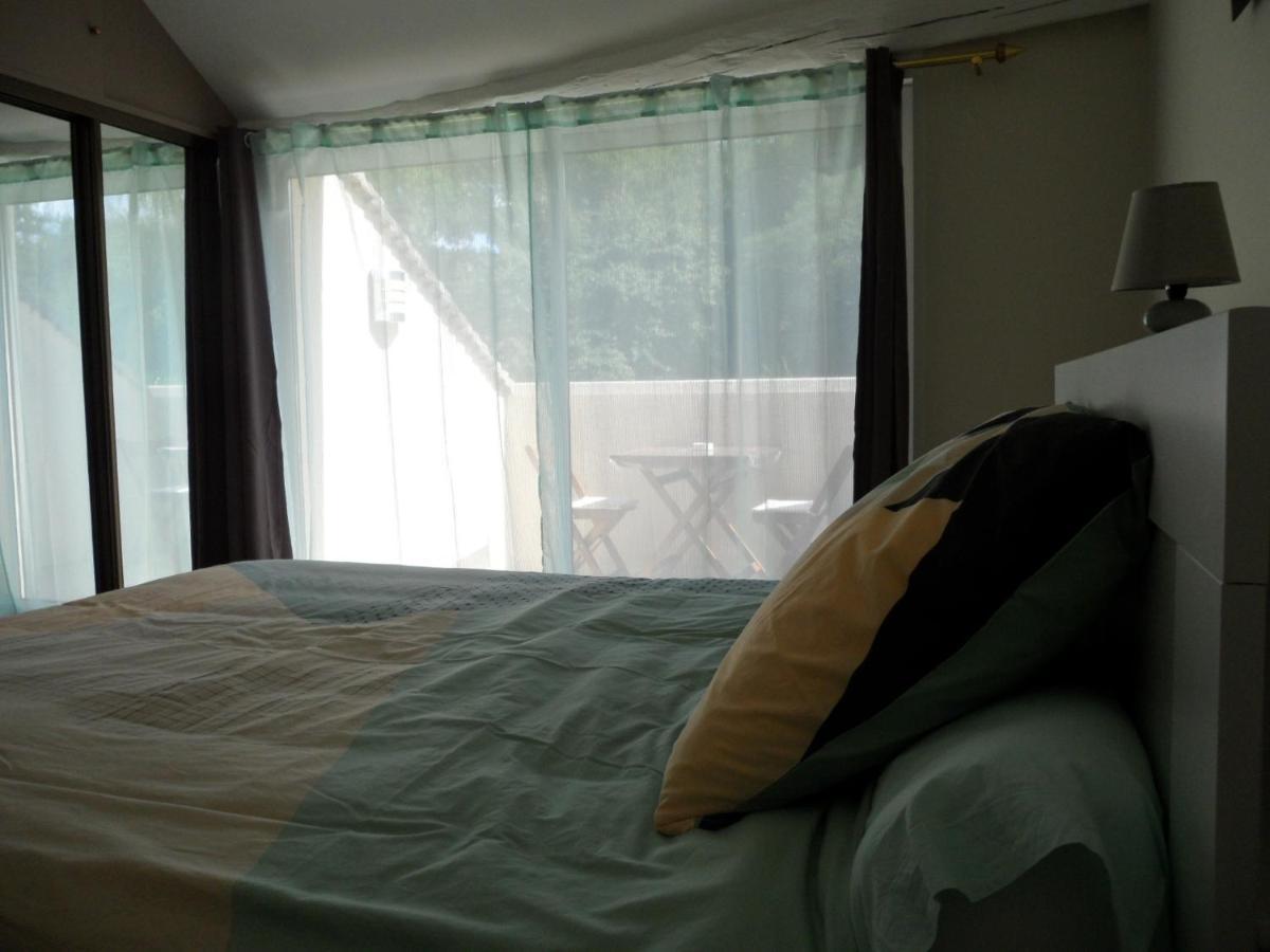 Villa Dikaria Montacher Zewnętrze zdjęcie
